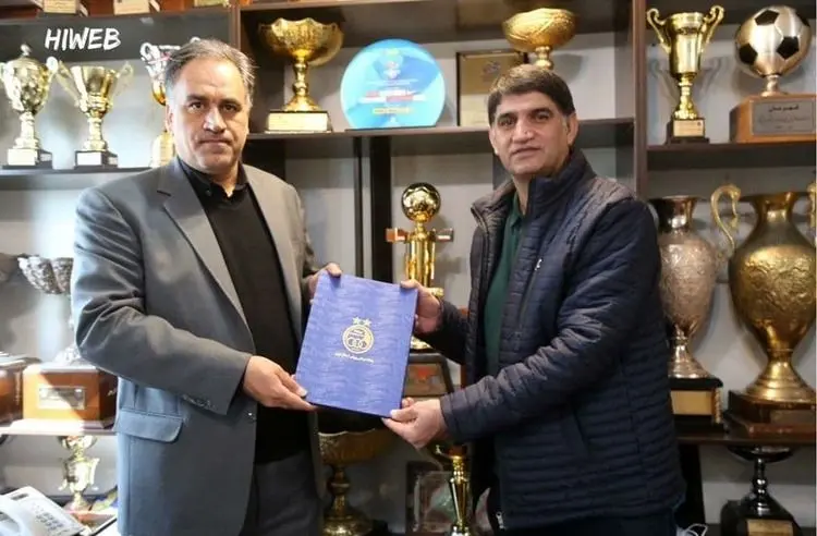 (عکس) بازگشت مربی پرهیجان به استقلال