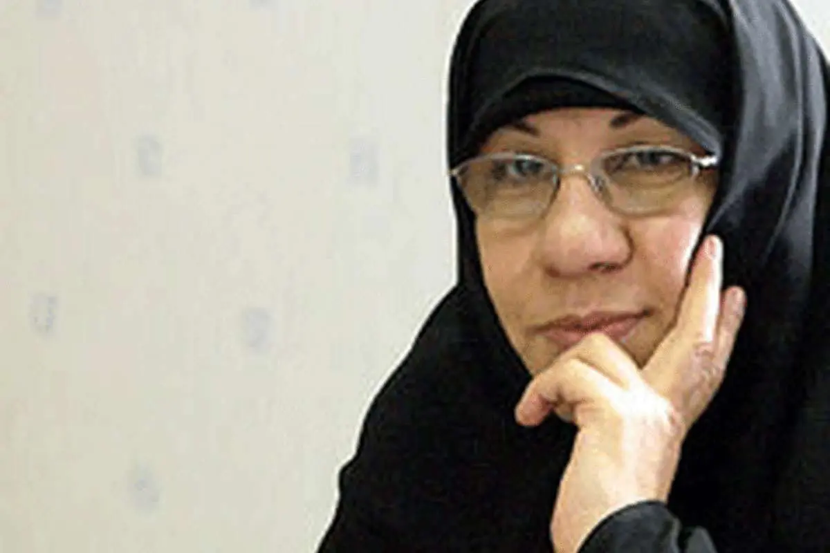 خاتمی جرات نکرد، ولی احمدی نژاد شجاعت داشت