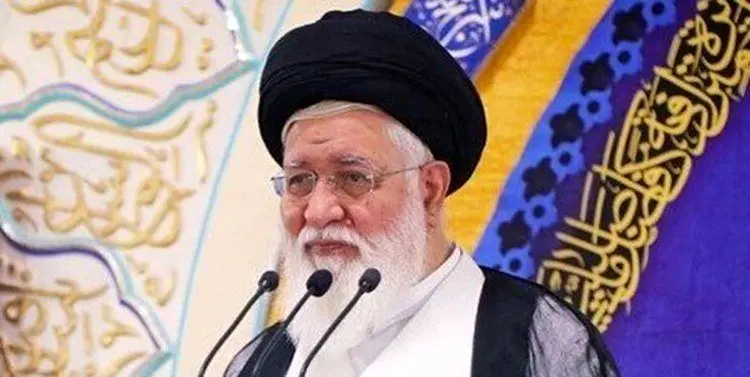 علم‌الهدی: وابستگی‌مان به نفت کم شود، دشمن هم بیچاره‌تر می‌شود