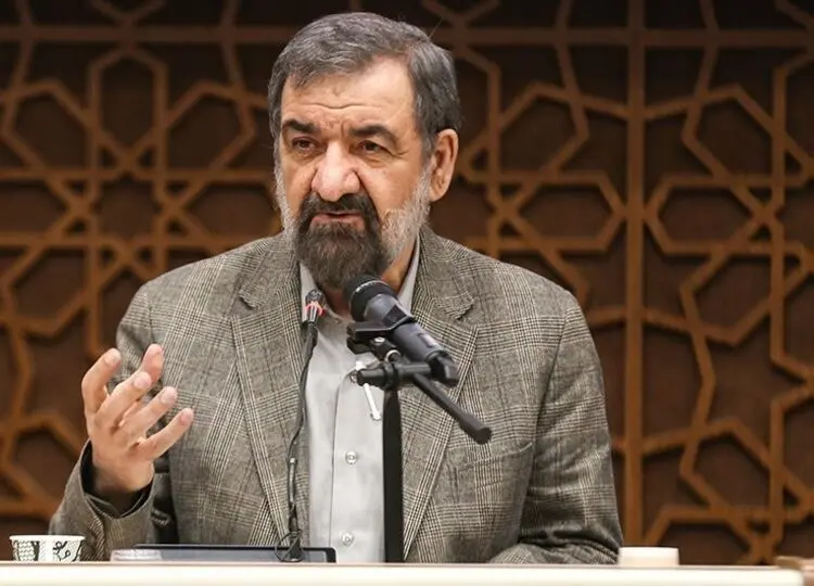 محسن رضایی: مگر بچه‌های انقلاب مرده‌اند که مردم از گرانی سیلی بخورند