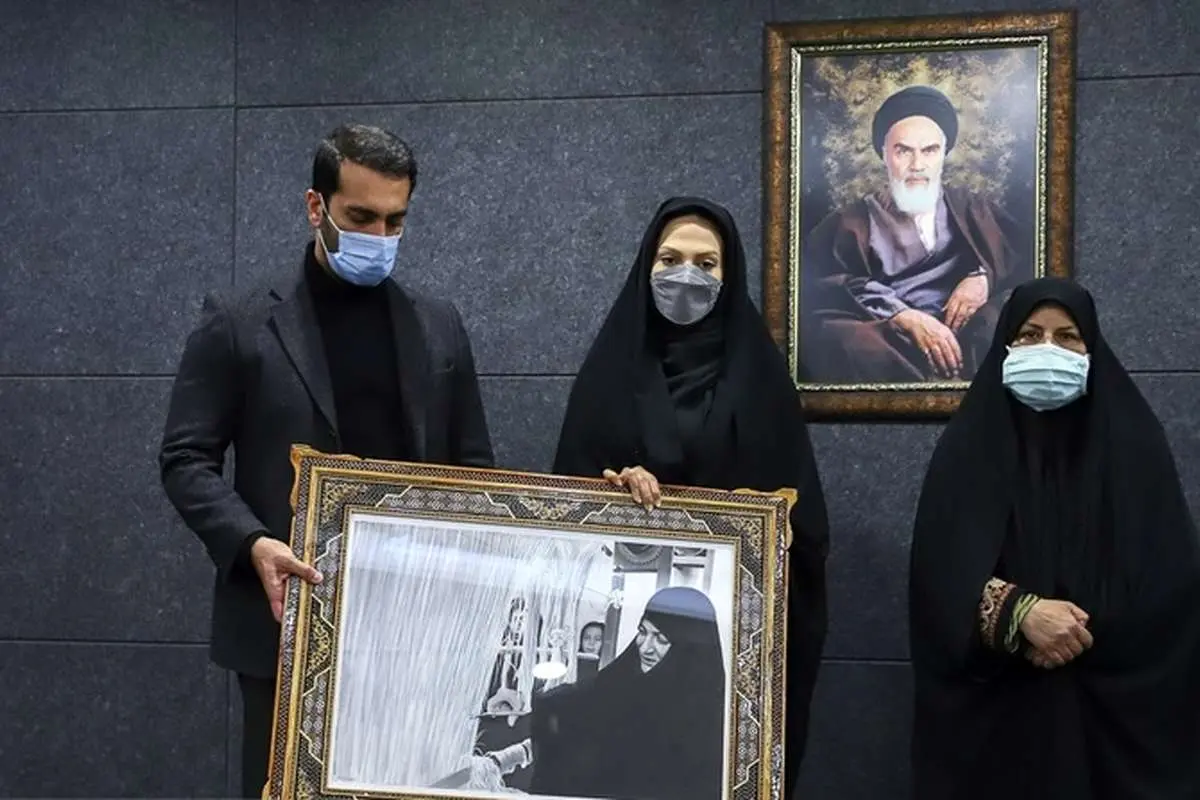 (تصاویر) مراسم نخستین سالگرد درگذشت فاطمه رهبر
