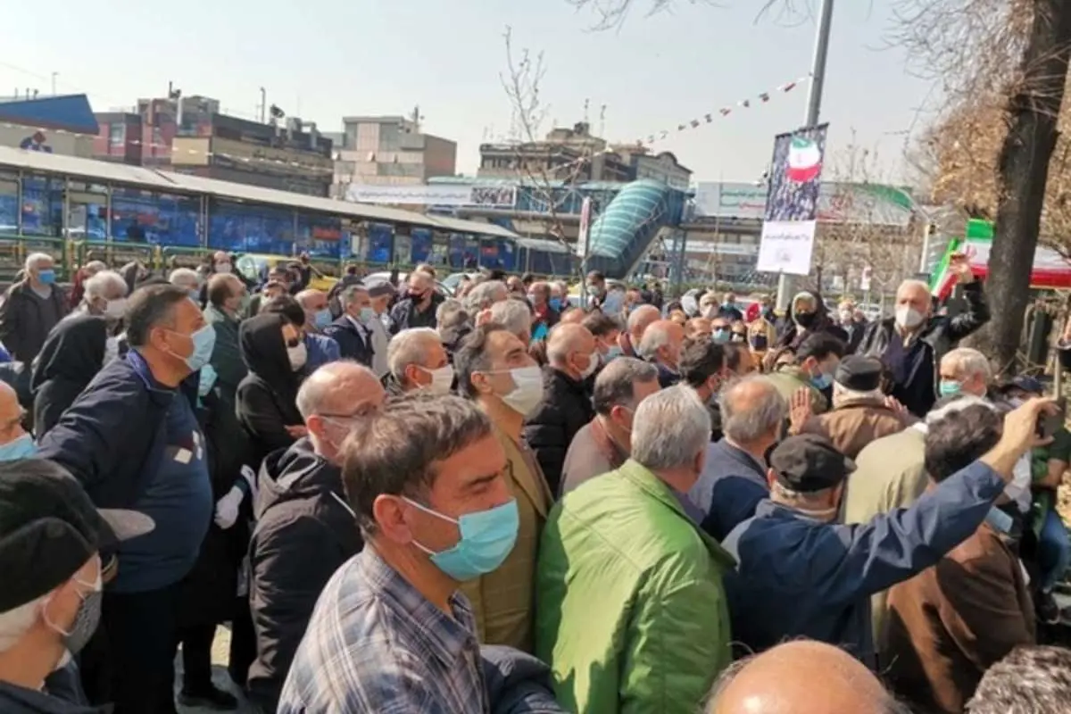 بازداشت یک بازنشسته در تجمع روز گذشته