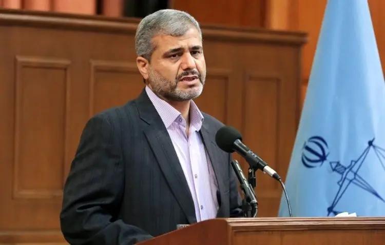 ورود دادستانی تهران برای برخورد با اخلالگران بازار شب عید
