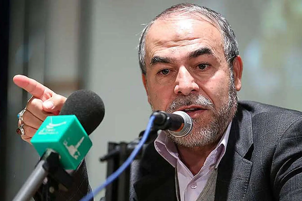انتقاد تند معاون سیاسی سپاه از احمدینژاد
