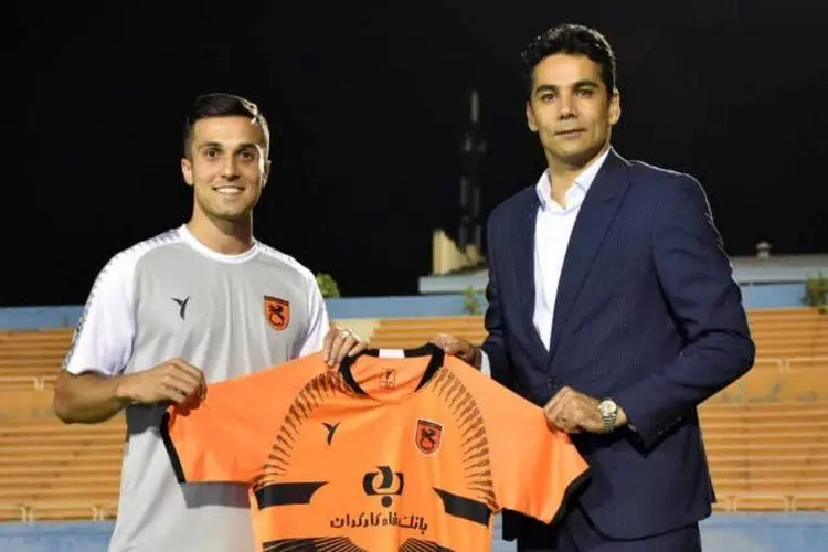 وینگر سرعتی در راه استقلال