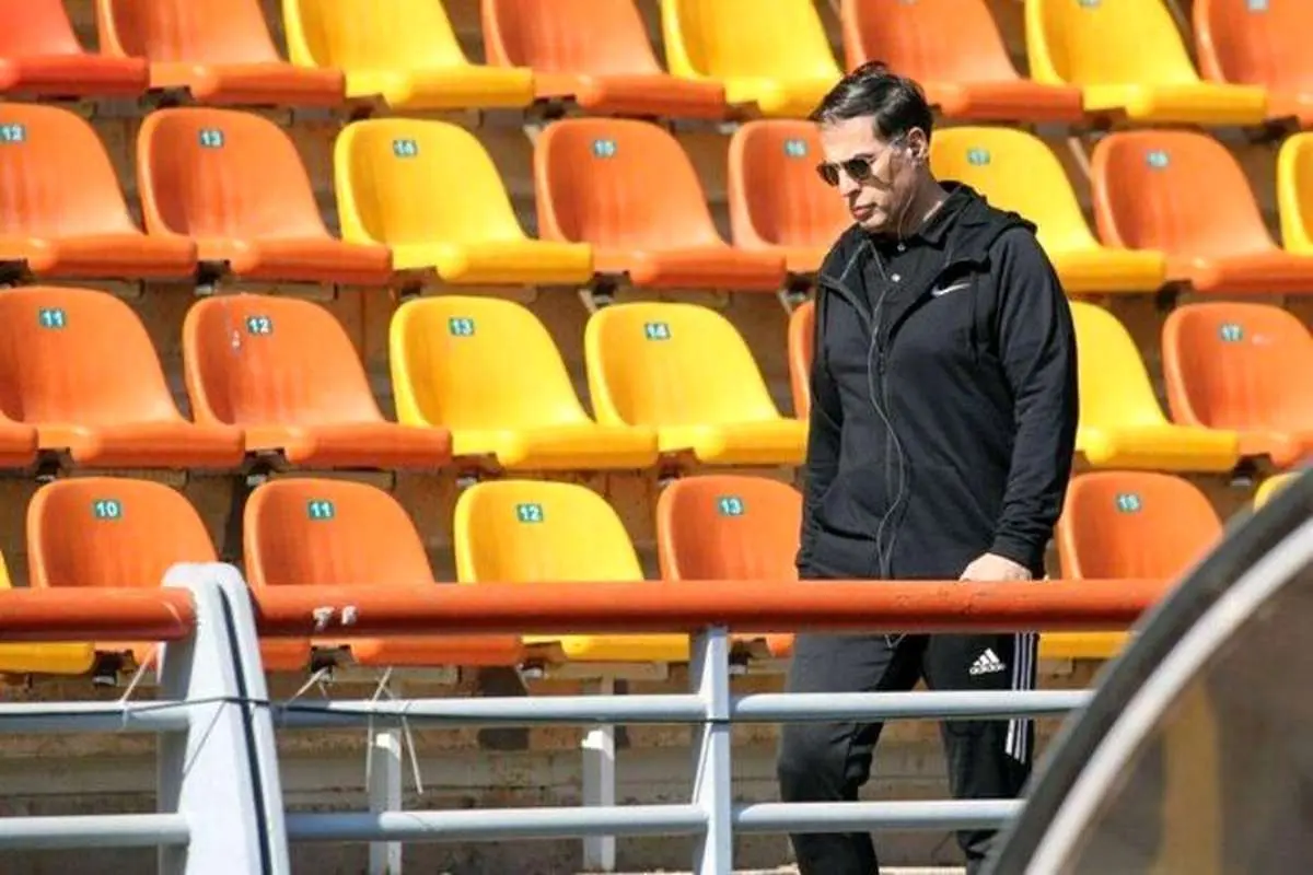 اعتراض یک مدیر به باز شدن پنجره پرسپولیس