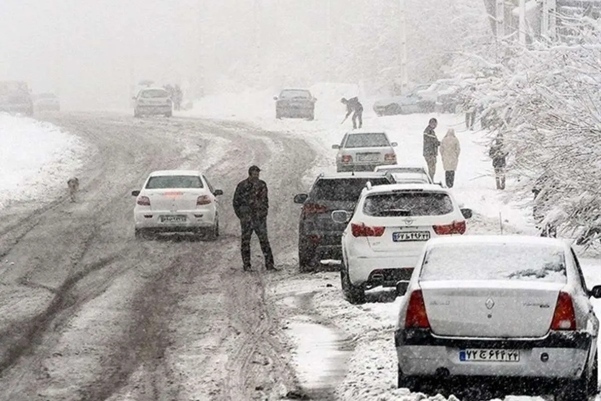 بارش باران و برف از فردا همراه با کاهش ۱۰ تا ۱۸ درجه‌ای دما