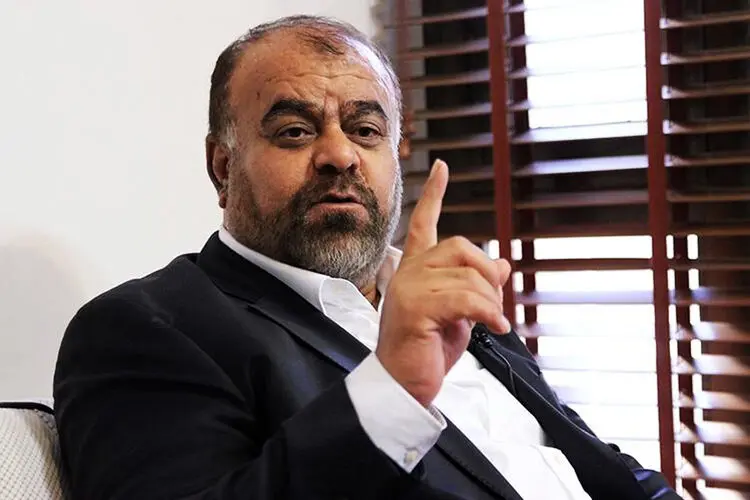 رستم قاسمی: کاندیدای پوششی احمدی‌نژاد نخواهم بود