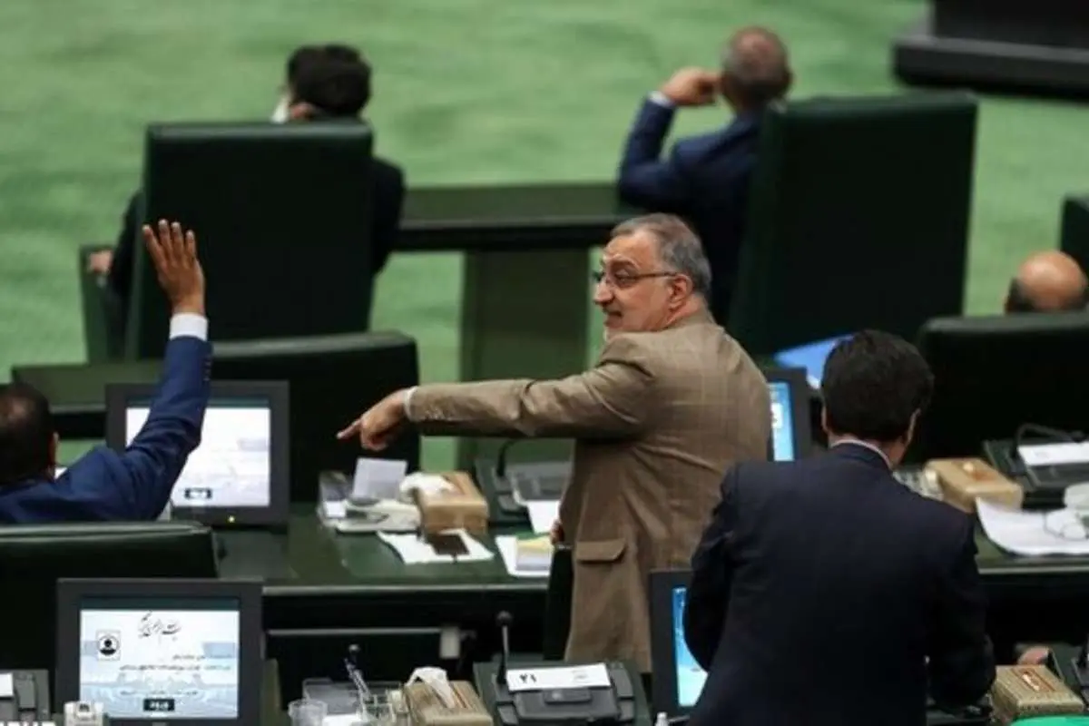 حمله تند زاکانی به محمد مهاجری