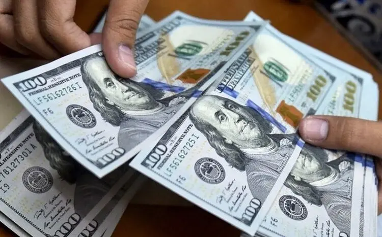 قیمت دلار در صرافی ملی دوشنبه نهم فروردین