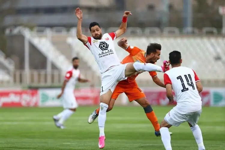 نامه‌نگاری‌های باشگاه پرسپولیس آغاز شد