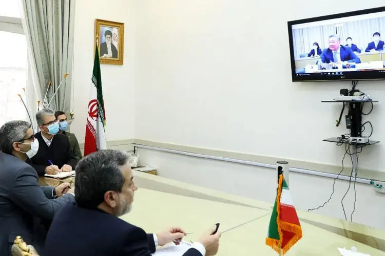 اتحادیه اروپا: درباره بازگشت آمریکا به برجام مذاکره می‌کنیم