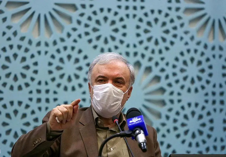 وزیر بهداشت: فکر کردند که فراز و فرود منحنی‌ها فوتوشاپ است!