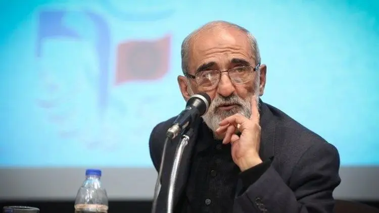 کیهان از پیشنهاد روحانی برای رفراندوم عصبانی شد