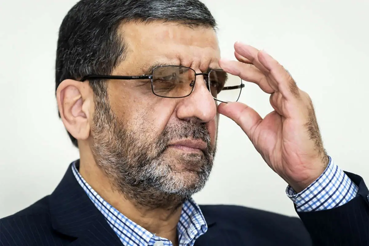 ضرغامی: میآیم زیر تمام میزها بزنم!