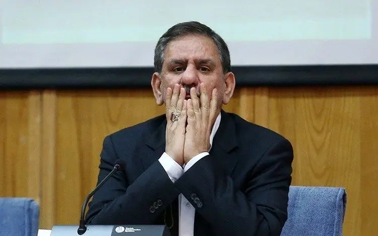 حمله کیهان به جهانگیری: او مجسمه سیاه‌نمایی است