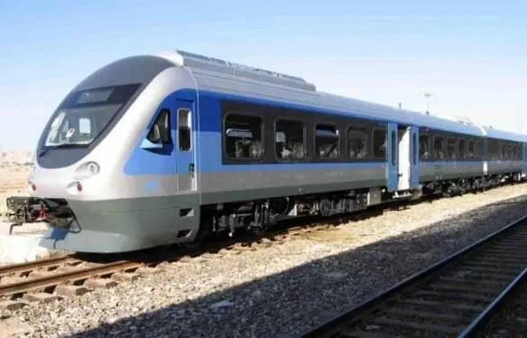 برخورد قطار با خودرو در کرج یک مصدوم بر جا گذاشت