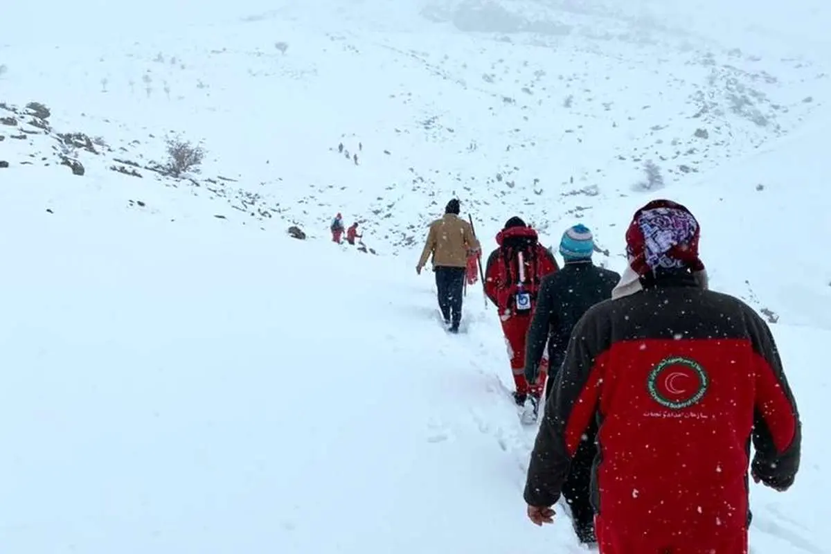 کشف دو جسد یخزده در کوههای عجبشیر