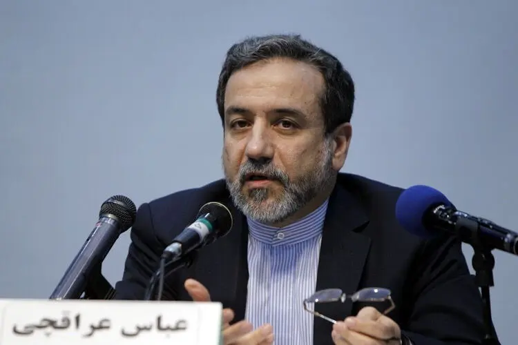 عراقچی: درباره لغو یکجای تحریم‌ها مذاکره می‌کنیم