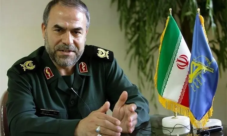 معاون سیاسی سپاه: بعضی نمک می‌خورند و نمکدان می‌شکنند