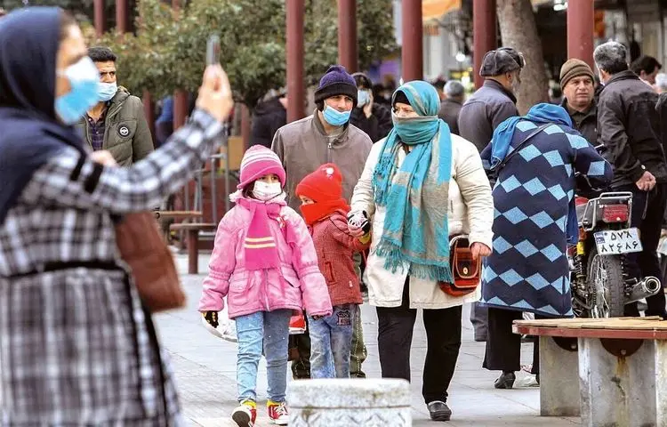 افکار عمومی جایی در مدیریت کرونا ندارد