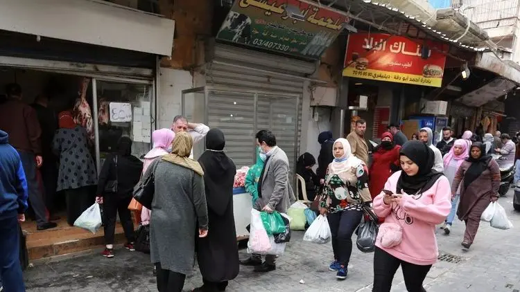 (تصاویر) محصولات ایرانی در فروشگاه‌های حزب‌الله لبنان