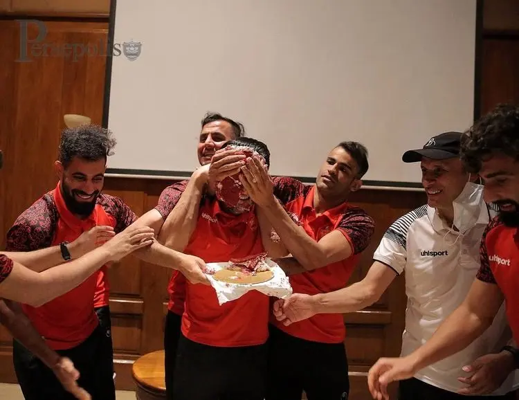 (عکس) سورپرایز خشن بازیکن پرسپولیس!
