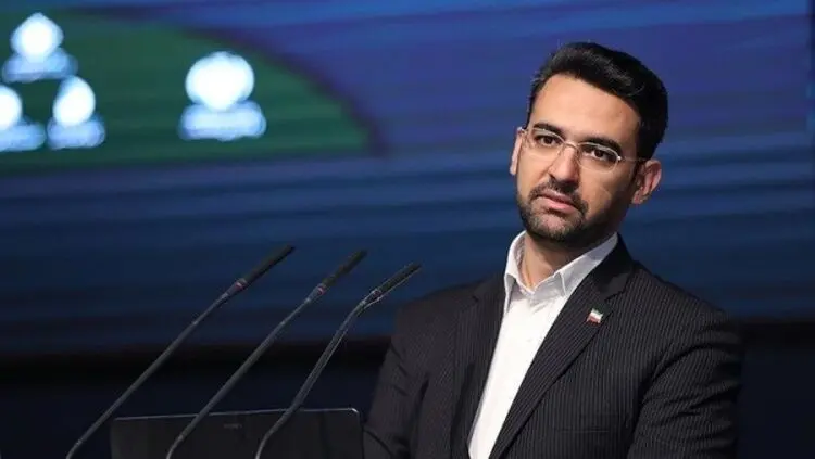 (عکس) پیام آذری جهرمی به رئیس باشگاه رئال‌مادرید!