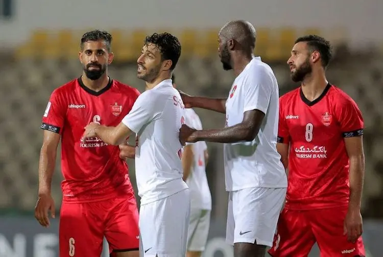ناراحتی چند پرسپولیسی از شجاع خلیل زاده!