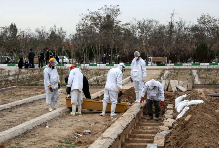 احتمال تاخیر در دفن فوتی‌های تهران