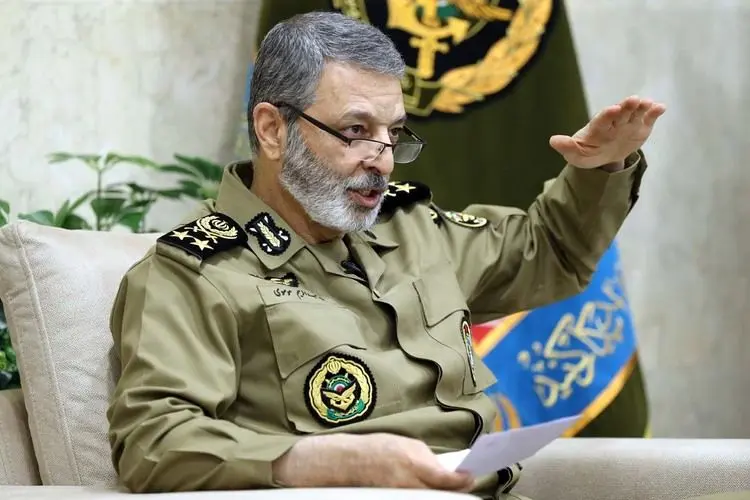 پیام فرمانده کل ارتش به رهبر انقلاب