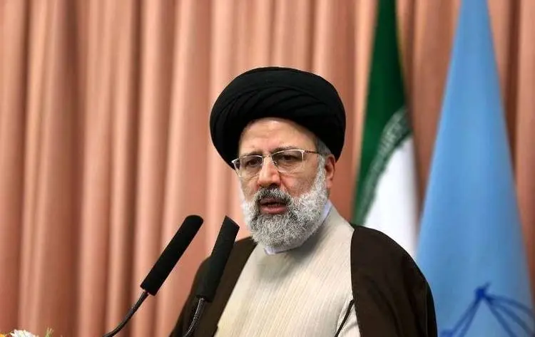 رییسی: ارتش ولایی است
