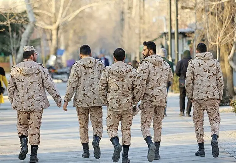 حقوق سربازان متاهل و نخبه تا ۴ میلیون تومان افزایش یافت