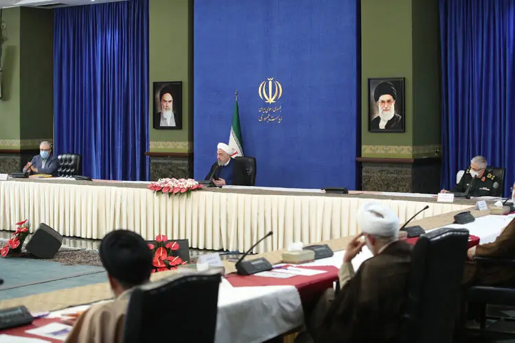 عده‌ای تحریم را باور نمی‌کنند و نمی‌دانند اداره کشور چگونه است
