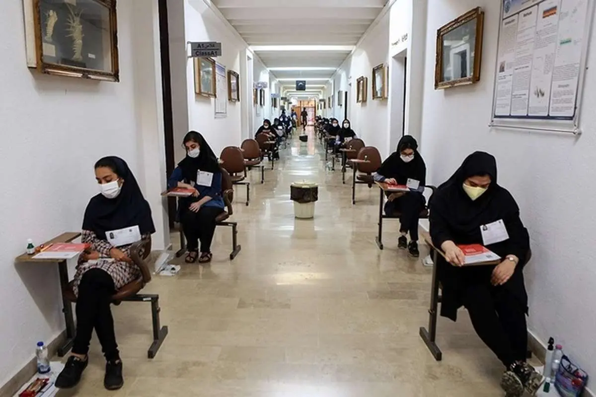 کنکور سر جای خود باقی میماند