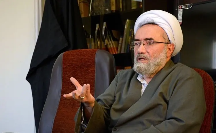 مسیح مهاجری: نه رئیس جمهور روحانی برای کشور مناسب است نه نظامی