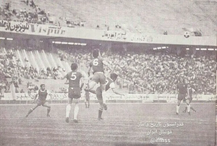(عکس) تقابل پرسپولیس و چلسی در ورزشگاه آزادی!
