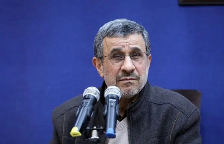احمدی‌نژاد: فنر مردم به زودی در خواهد رفت