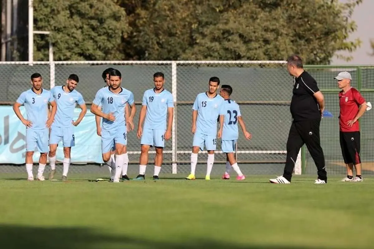 رفتار زشت با تیم ملی فوتبال ایران