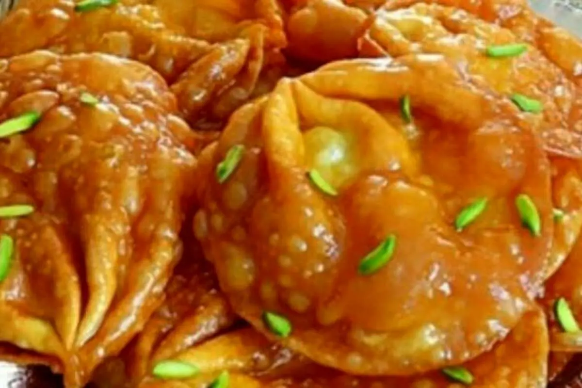 طرز تهیه گوش‌فیل؛ شیرینی خوشمزه سفره افطار