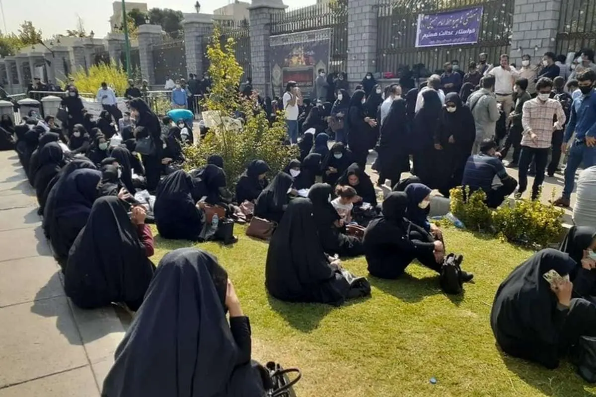 تجمع معلمان جدید مقابل مجلس؛ از رتبهبندی بیبهرهایم