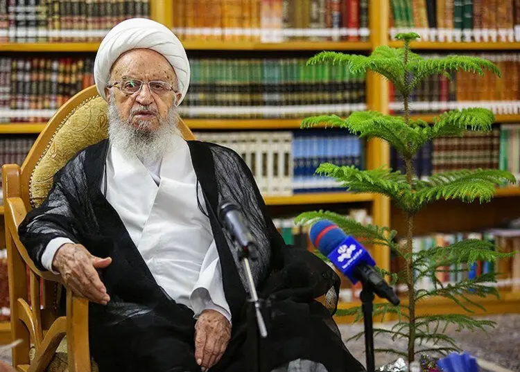 آیت‌الله مکارم‌شیرازی در بیمارستان بستری شد