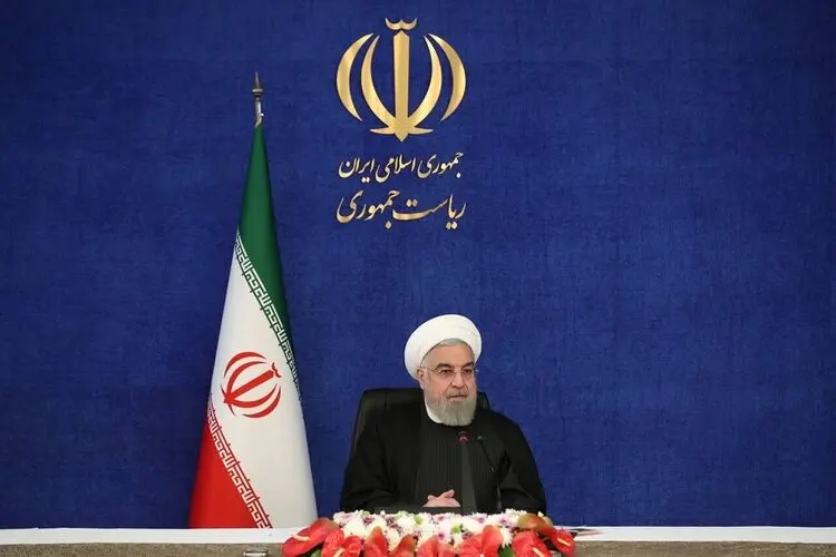 روحانی: نمی‌توانیم منتظر واکسن داخلی باشیم