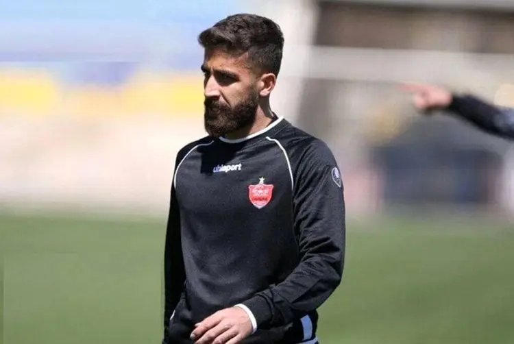 مدافع پرسپولیس هنوز کرونا دارد