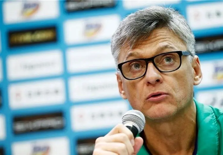 مربی معروف والیبال کرونا گرفت