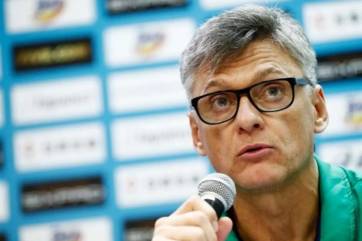 مربی معروف والیبال کرونا گرفت