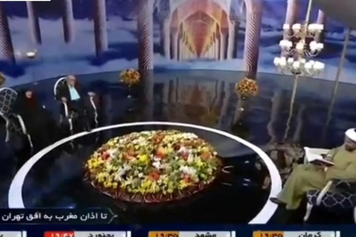 (ویدئو) دفتر شماره تلفنهای دخترهای مجرد که همه دنبالش هستند!