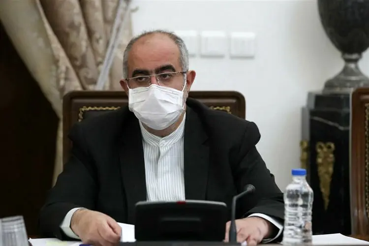 حسام‌الدین آشنا استعفا داد و ربیعی جانشین او شد