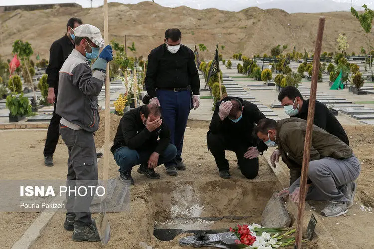 (تصاویر) باغ بهشت در روز‌های کرونایی همدان