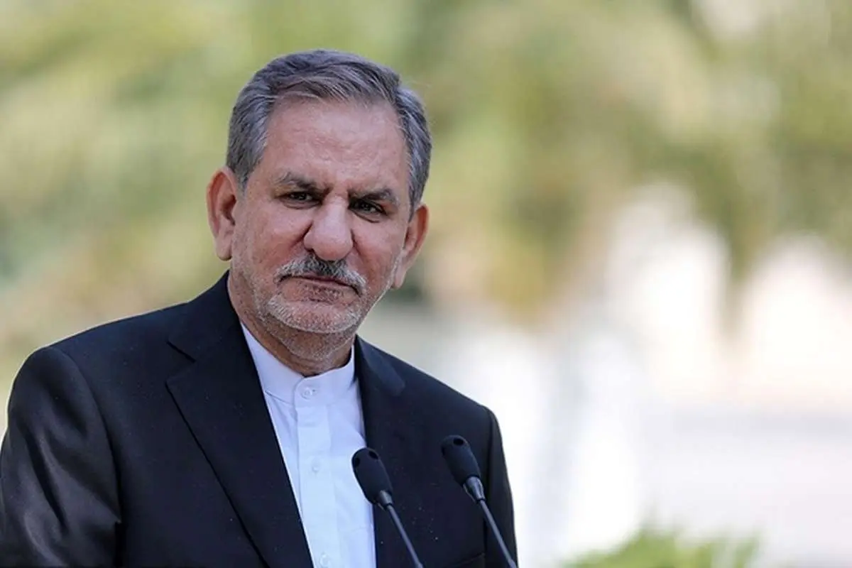 جهانگیری: باید در دولت میماندم